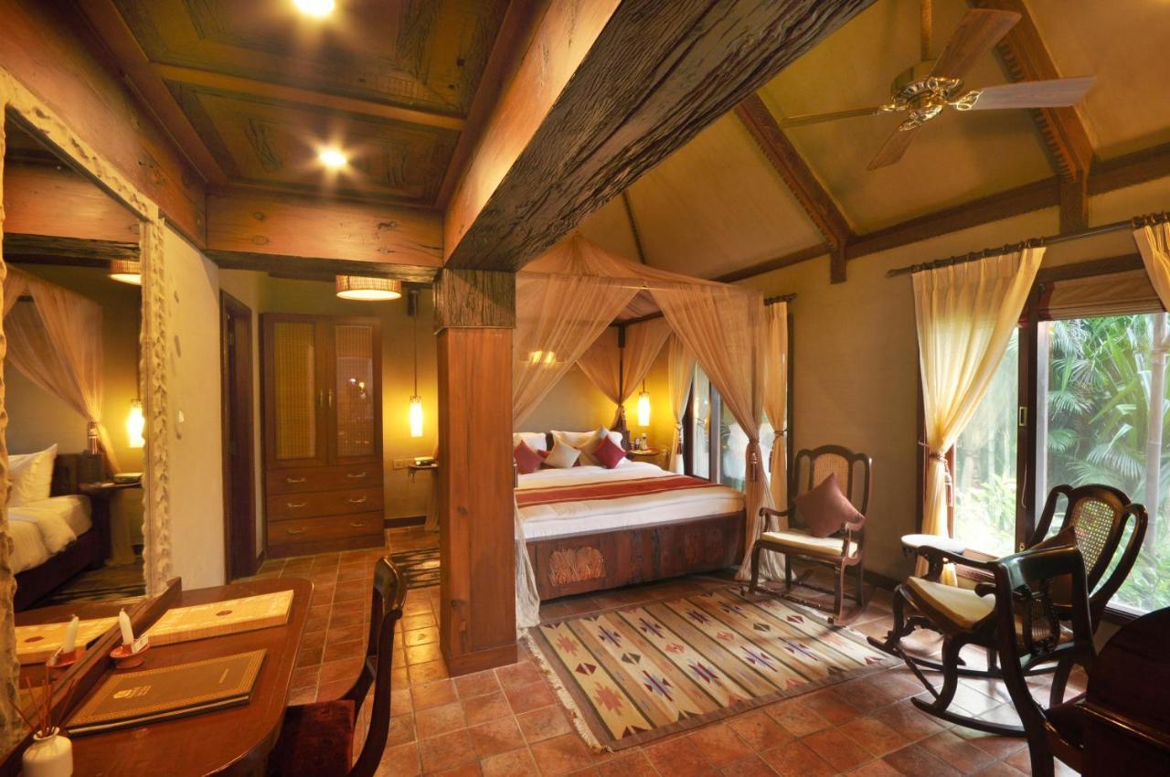 Vedic Village Spa Resort Калькутта Экстерьер фото